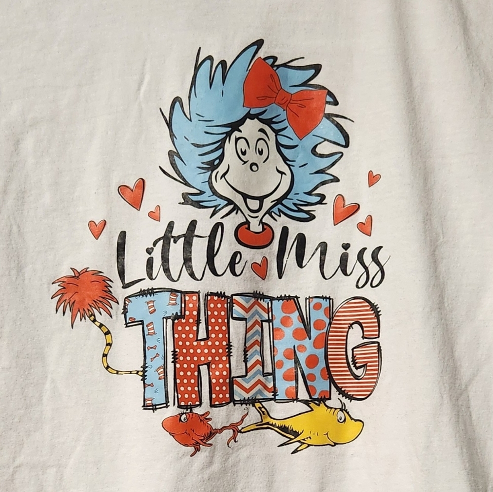 Women's Gildan Size Small T-shirt